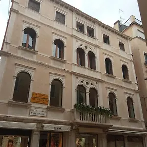 Ca' Pedrocchi Venedig